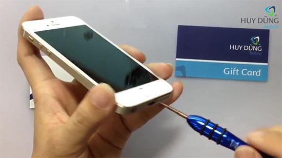 sua chua iPhone bi mat nguon