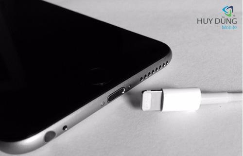 Sửa iPhone không nhận sạc - USB uy tín lấy liền tại HCM