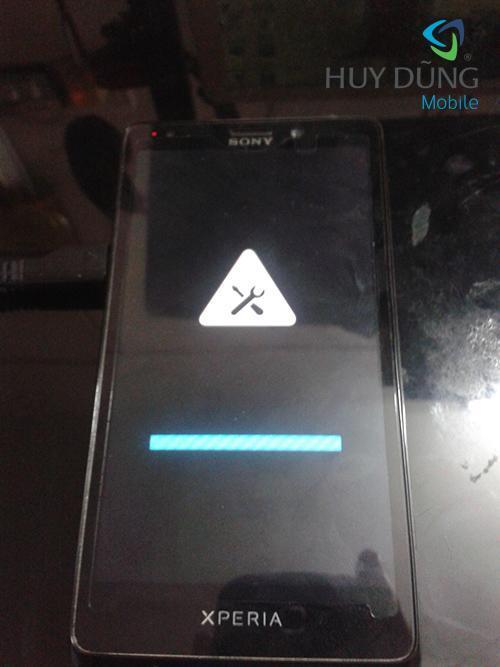 Sửa, Fix Sony Xperia bị treo logo - Chạy lại chương trình phần mềm, up rom Sony Xperia uy tín lấy liền tại HCM